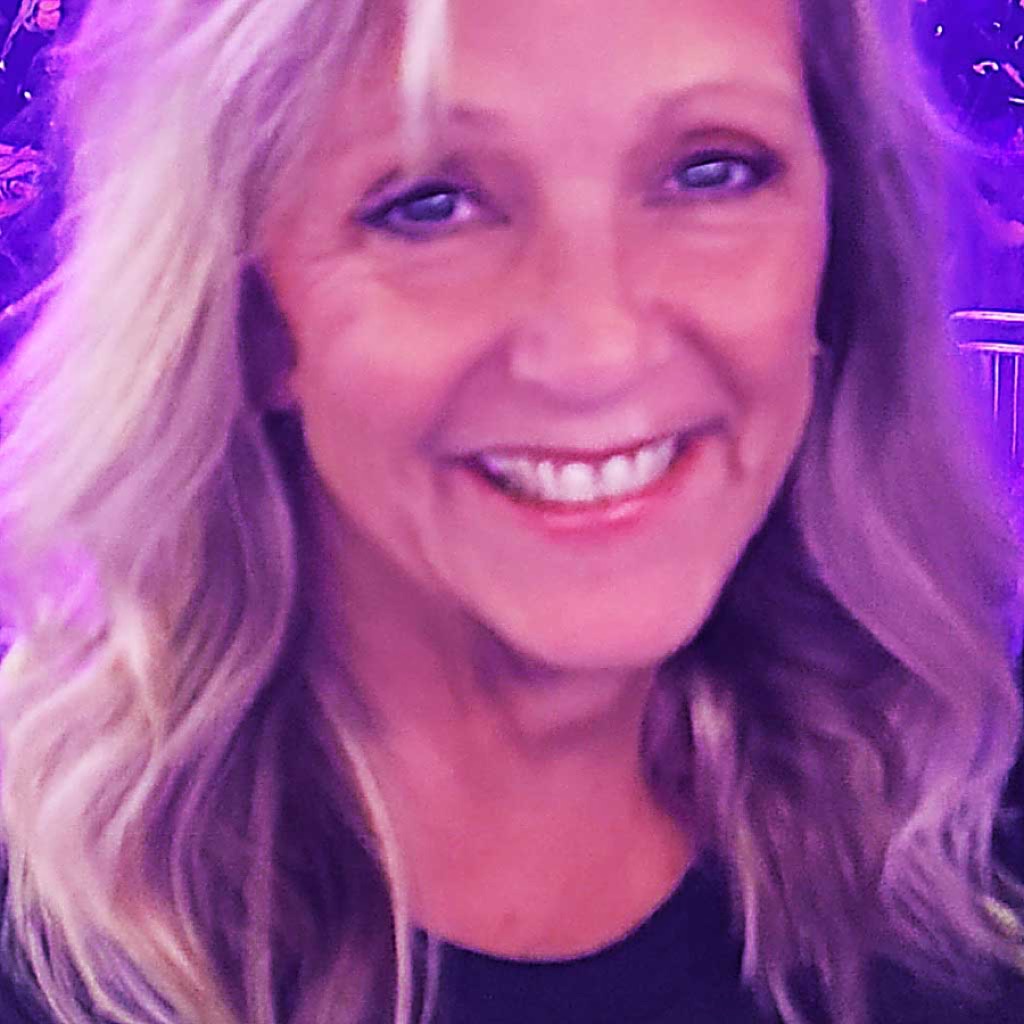 Ellen, 64, Clermont, Florida